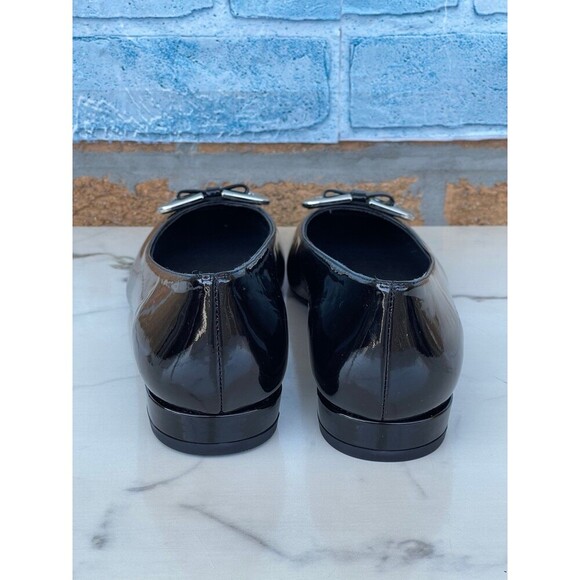 Stuart Weitzman buckled patent leather shoes size 8 - Picture 7 of 12